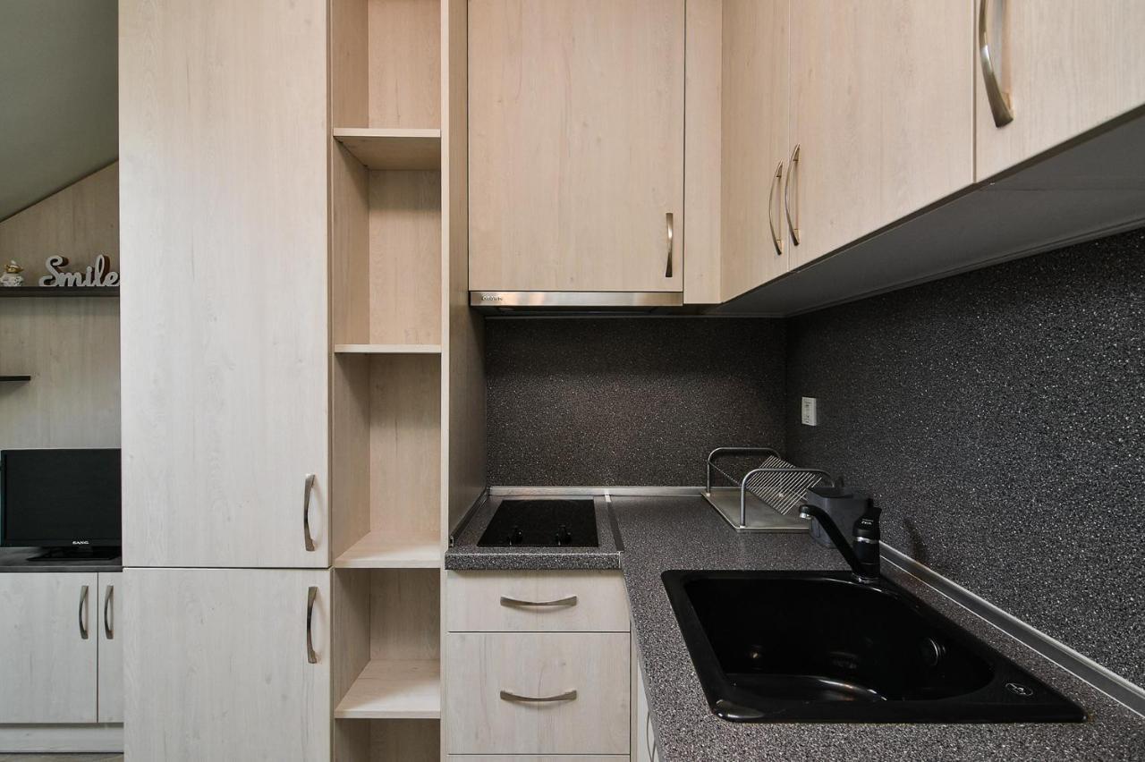 Small Studio On Budget In The Heart Of City Варна Экстерьер фото